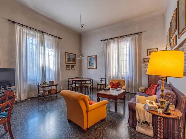 Appartamento in vendita a Firenze FI