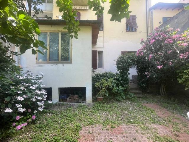 Appartamento in vendita a Firenze FI