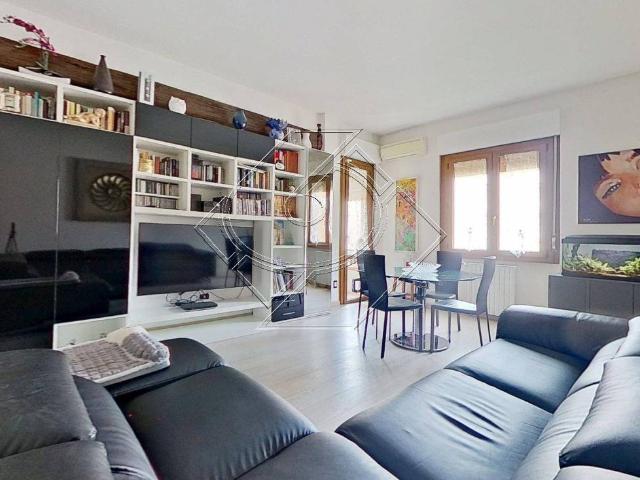 Appartamento in vendita a Firenze FI