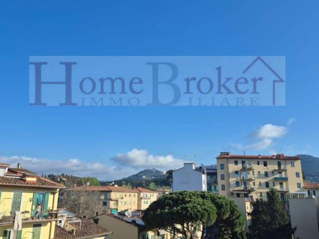 Appartamento in vendita a Firenze FI