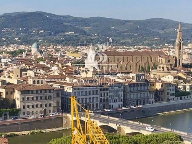 Appartamento in vendita a Firenze FI
