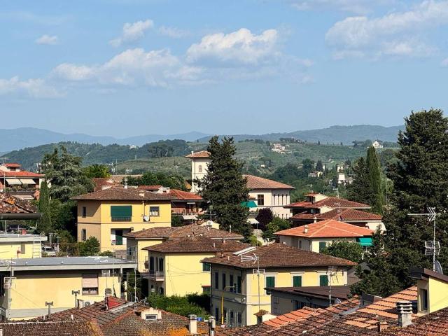 Appartamento in vendita a Firenze FI