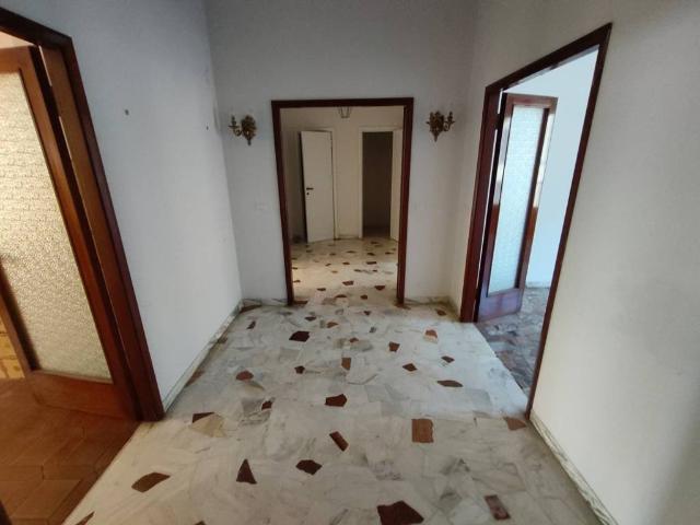 Appartamento in vendita a Firenze FI