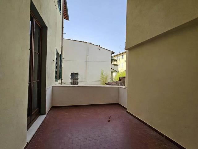 Appartamento in vendita a Firenze FI