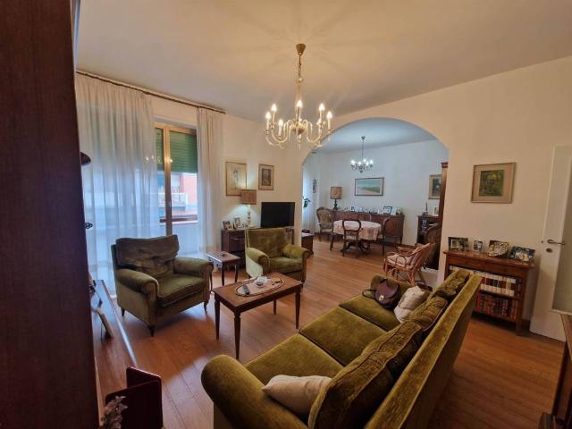 Appartamento in vendita a Firenze FI