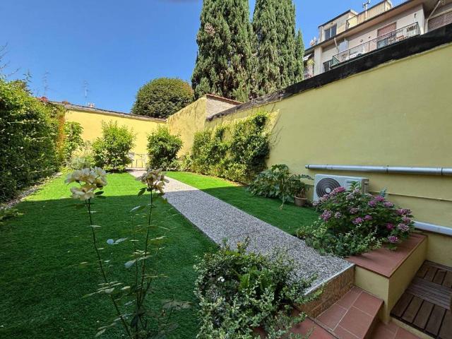 Appartamento in vendita a Firenze FI