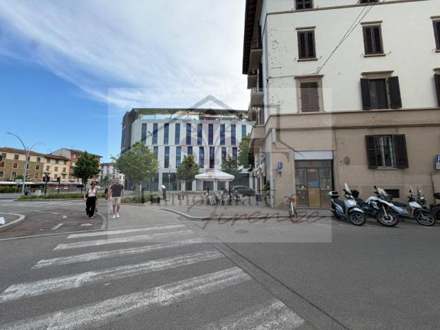 Appartamento in vendita a Firenze FI