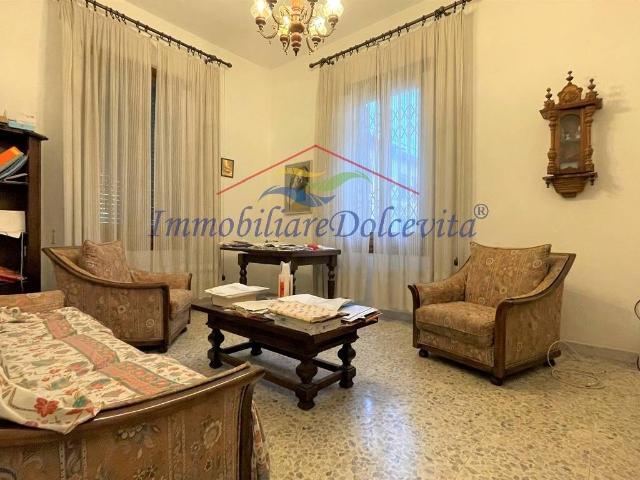 Appartamento in vendita a Firenze FI