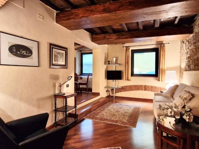 Appartamento in vendita a Firenze FI