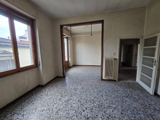 Appartamento in vendita a Firenze FI