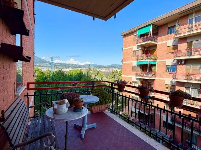 Appartamento in vendita a Firenze FI