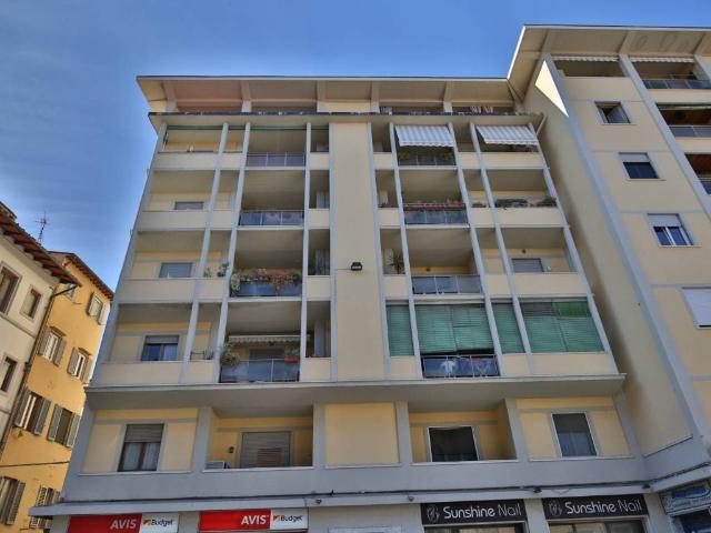 Appartamento in vendita a Firenze FI