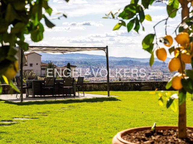 Appartamento in vendita a Firenze FI