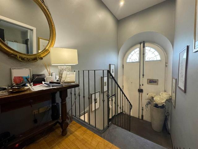 Appartamento in vendita a Firenze FI