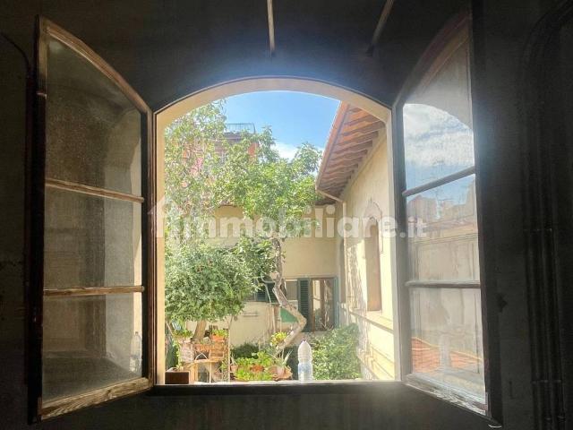 Appartamento in vendita a Firenze FI