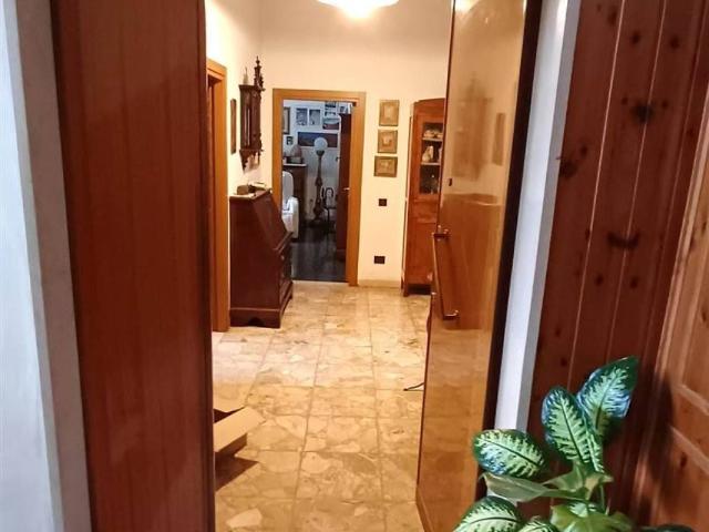 Appartamento in vendita a Firenze FI