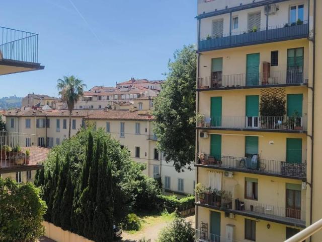 Appartamento in vendita a Firenze FI