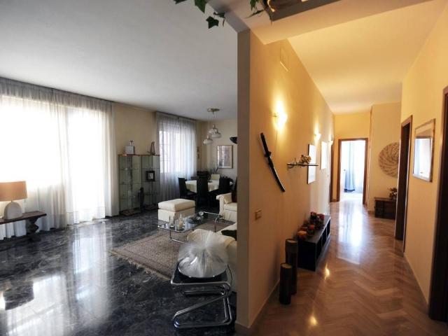 Appartamento in vendita a Firenze FI