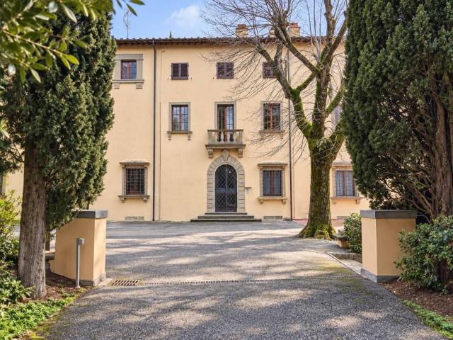 Appartamento in vendita a Firenze FI