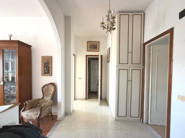 Appartamento in vendita a Firenze FI