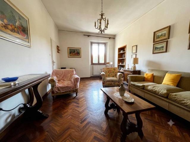 Appartamento in vendita a Firenze FI