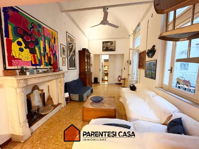 Appartamento in vendita a Firenze FI