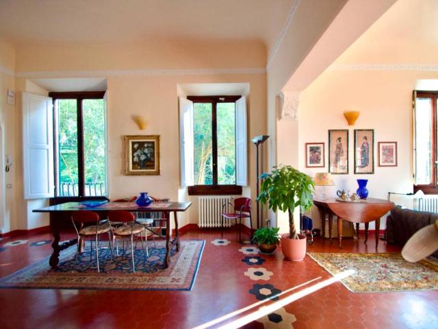 Appartamento in vendita a Firenze FI