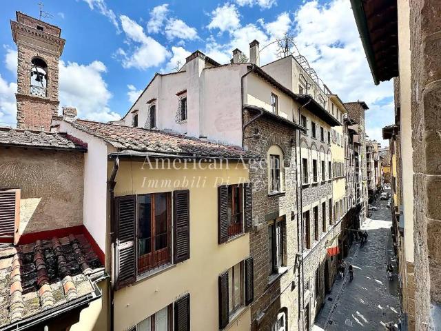 Appartamento in vendita a Firenze FI