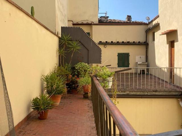 Appartamento in vendita a Firenze FI