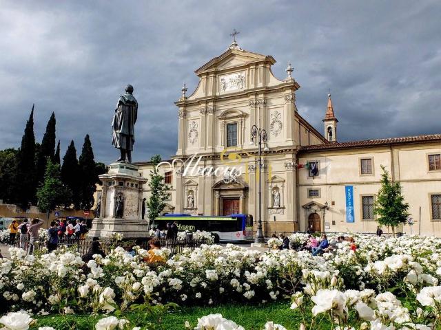 Appartamento in vendita a Firenze FI