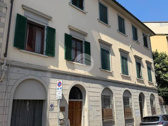 Appartamento in vendita a Firenze FI