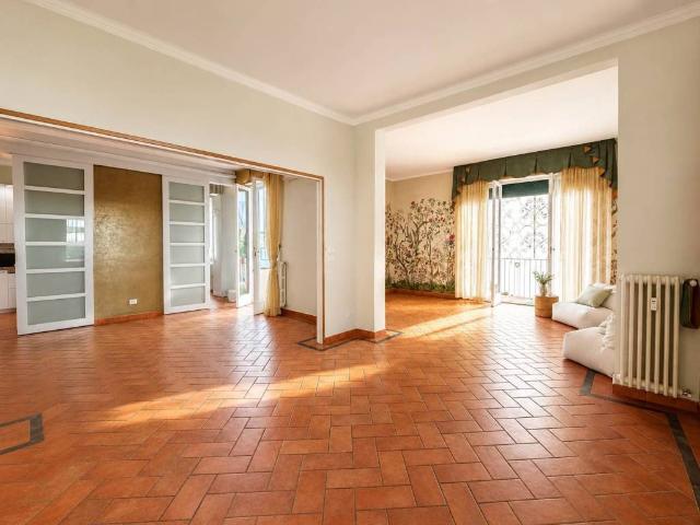 Appartamento in vendita a Firenze FI