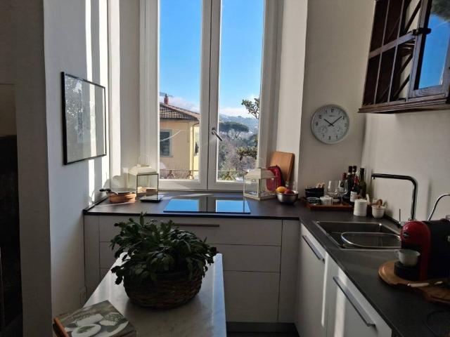 Appartamento in vendita a Firenze FI