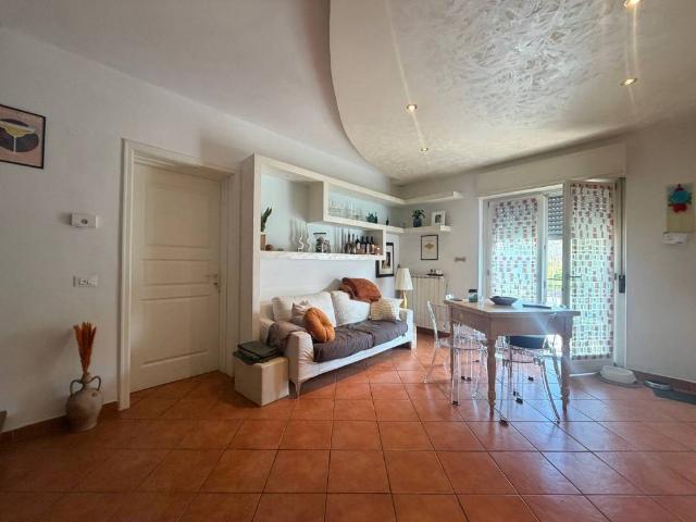 Appartamento in vendita a Firenze FI