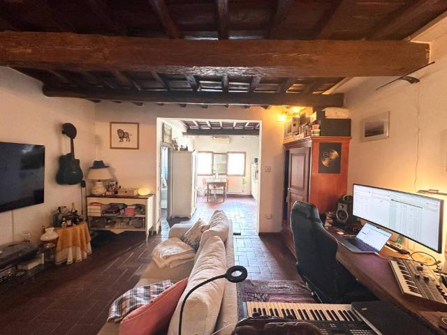 Appartamento in vendita a Firenze FI