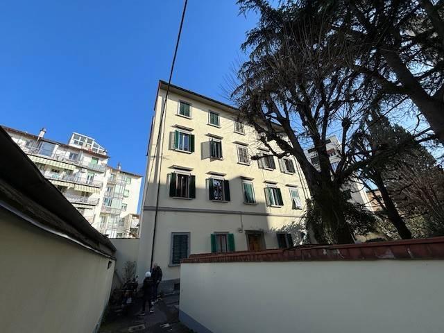 Appartamento in vendita a Firenze FI