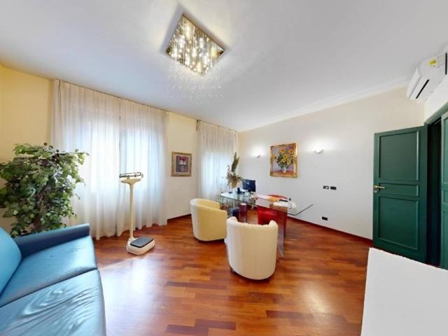 Appartamento in vendita a Firenze FI
