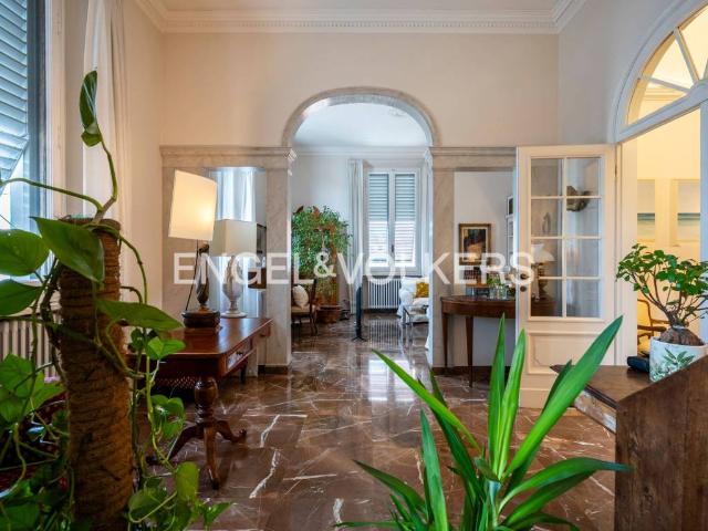 Appartamento in vendita a Firenze FI