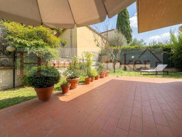 Appartamento in vendita a Firenze FI