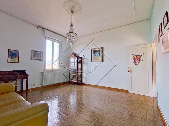 Appartamento in vendita a Firenze FI