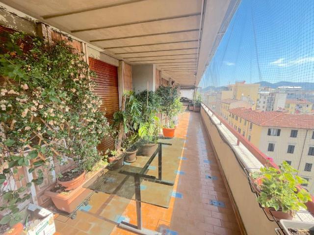 Appartamento in vendita a Firenze FI
