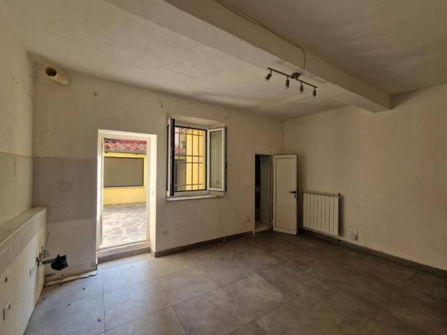 Appartamento in vendita a Firenze FI