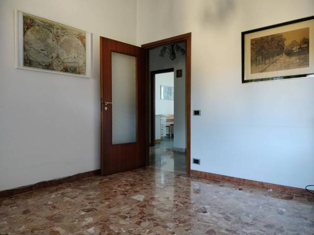 Appartamento in vendita a Firenze FI