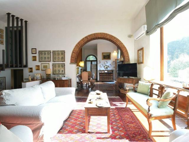 Appartamento in vendita a Firenze FI