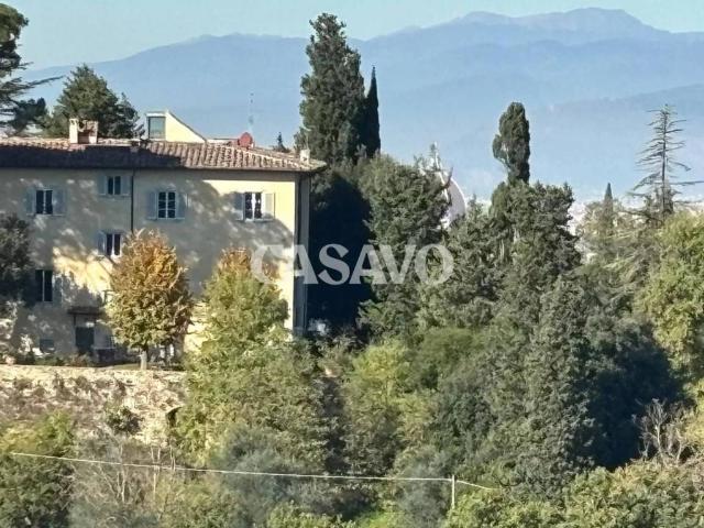 Appartamento in vendita a Firenze FI