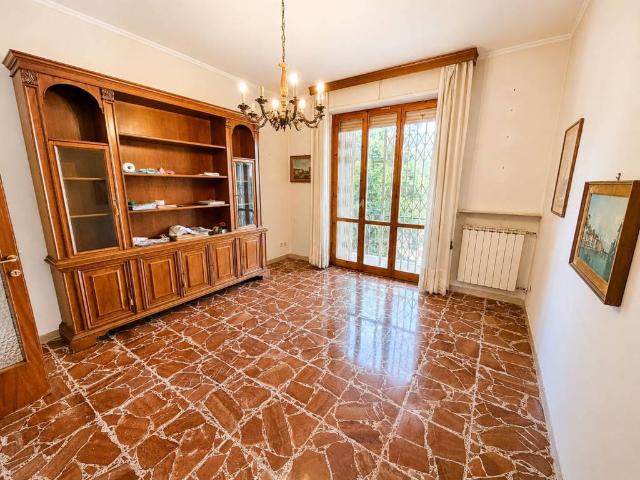Appartamento in vendita a Firenze FI