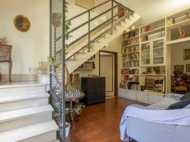 Appartamento in vendita a Firenze FI
