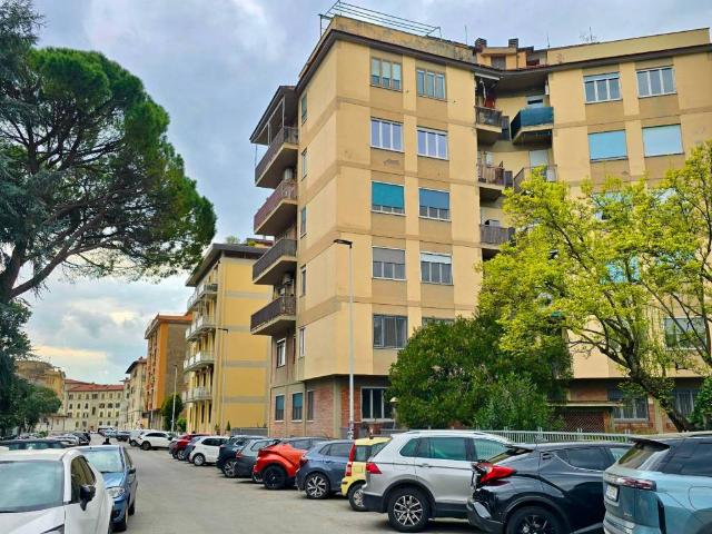 Appartamento in vendita a Firenze FI