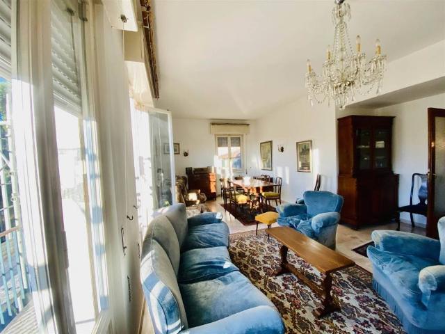 Appartamento in vendita a Firenze FI