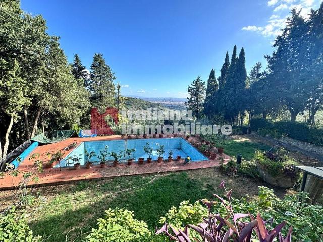 Appartamento in vendita a Firenze FI